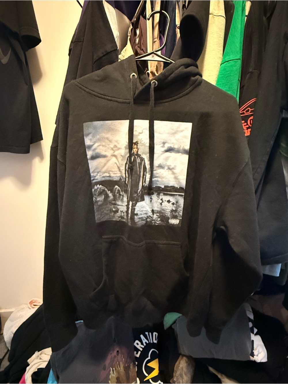 Juice Wrld Hot Topic Graphic Pullover Hoodie - Men